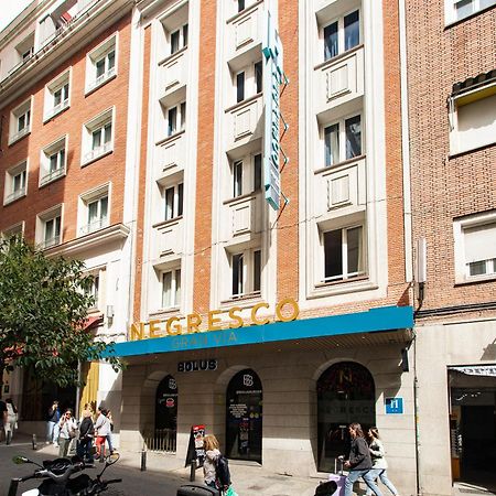 Negresco Gran Via Hotel Madrid Buitenkant foto
